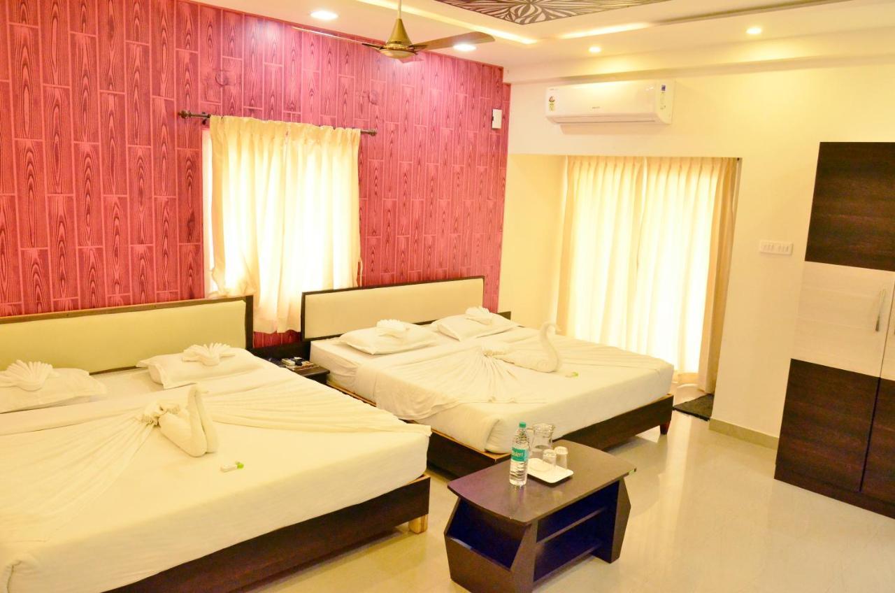 Hotel Ambai Grand Ambasamudram Exterior photo